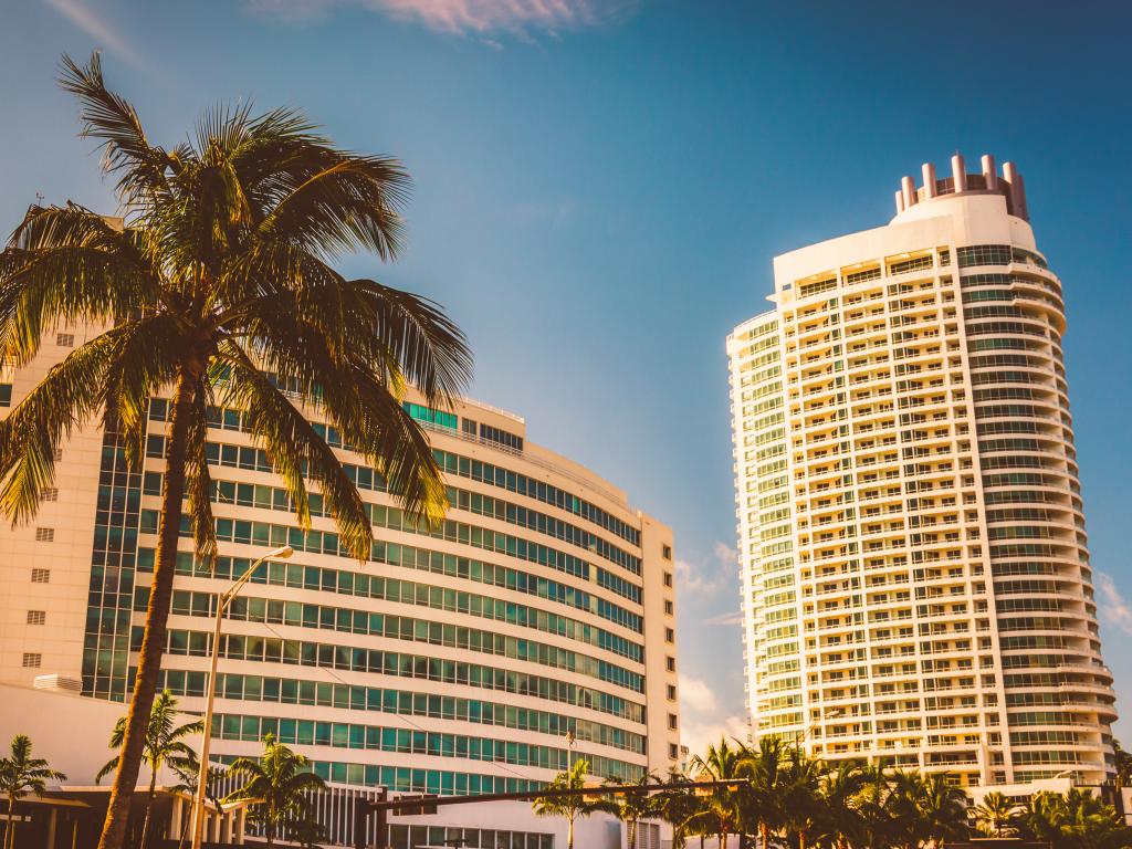 Die Vorderseite vom Fontainebleau Miami Beach